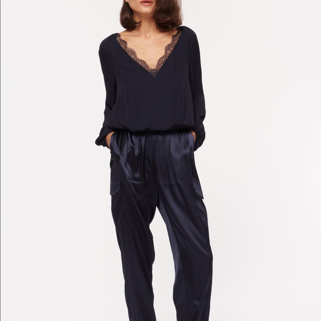 Cami Nyc Silk Navy Lace Crop Top Blouse Elastic Waist